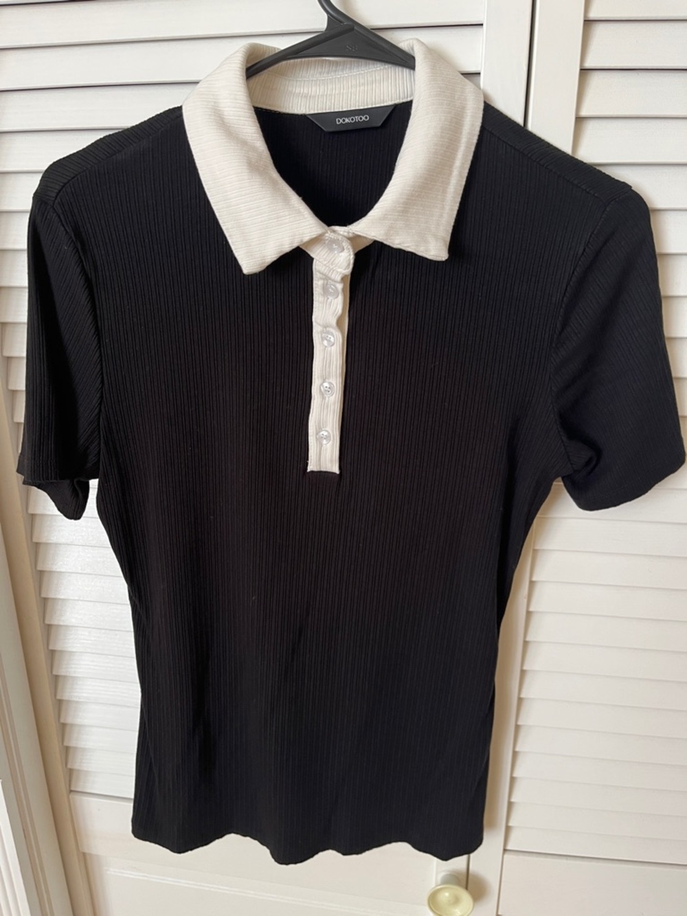 Women’s Polo Shirt Short Sleeve Business Casual Top V Neck Slim Fit Blouses